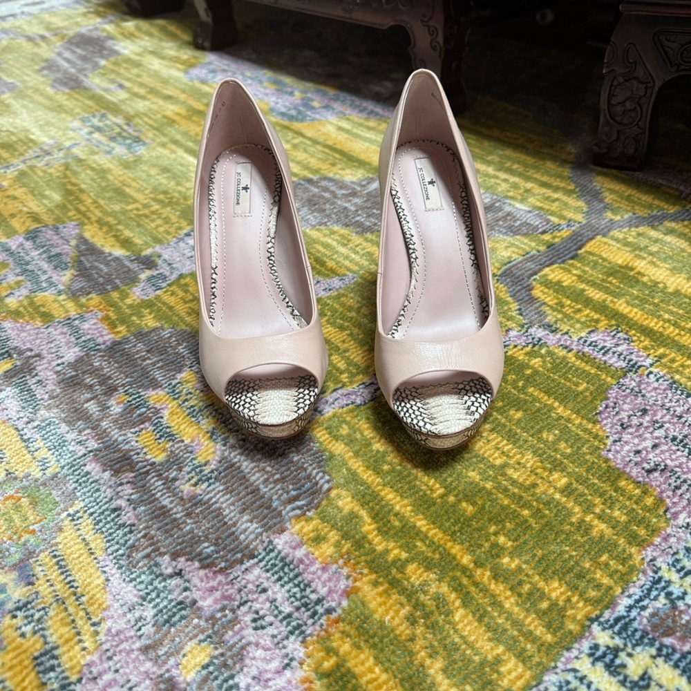 Chic light pink Peep-Toe Heels
